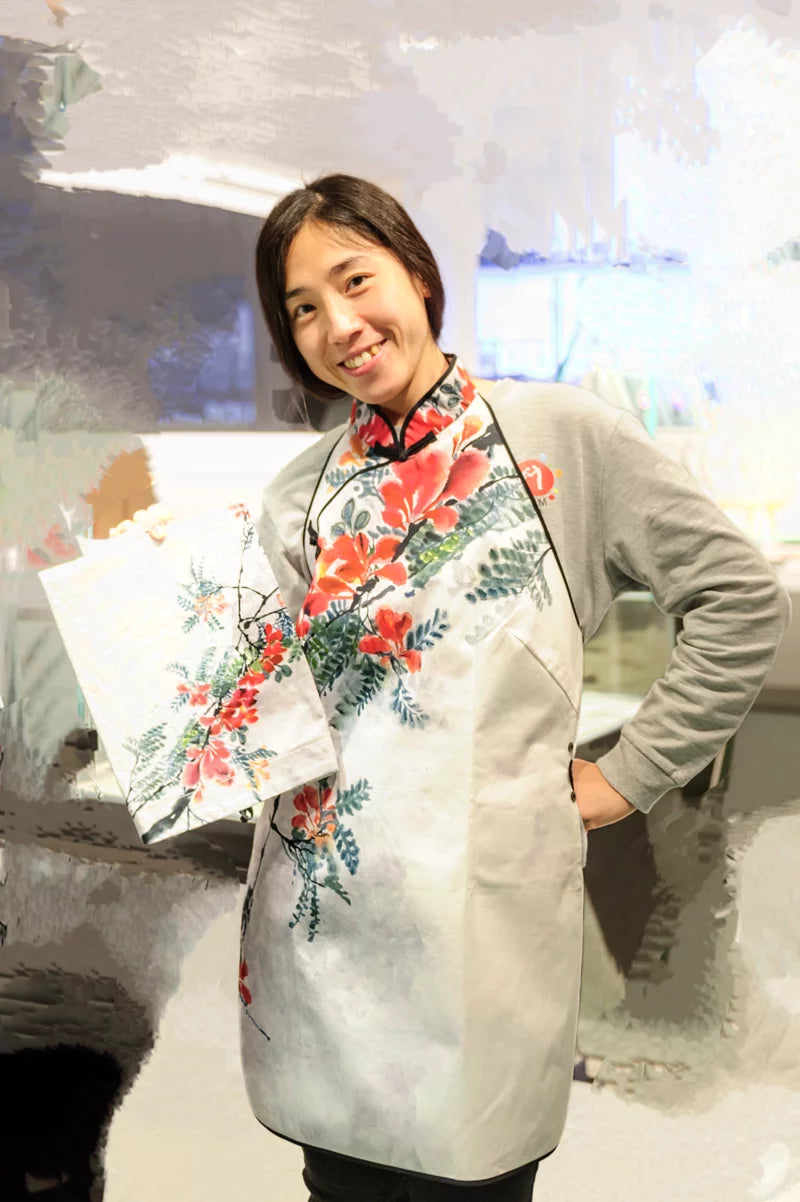 HO SAU KUEN - 'Blooming' Apron